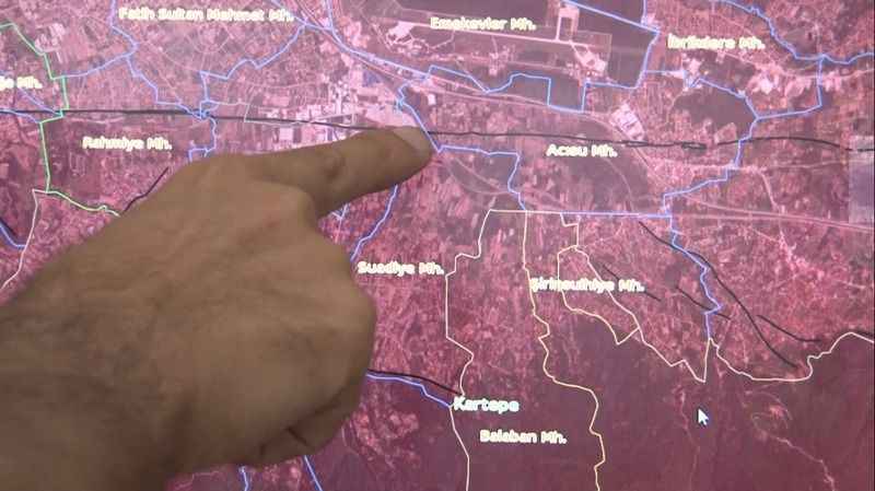 Türkiye’de 18 il ve 80'i aşkın ilçe merkezi üzerinden 486 diri fay hattı geçiyor